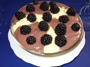 Schoko-Vanille-Pudding mit Brombeeren - Rezept