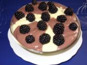 Rezept: Schoko-Vanille-Pudding mit Brombeeren Schoko-Vanille-Pudding mit Brombeeren - Rezept