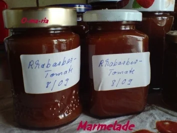 Rezept: Eingemachtes Rhabarber-Tomaten-Marmelade Eingemachtes Rhabarber-Tomaten-Marmelade - Rezept