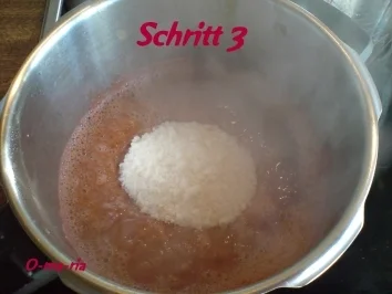 Rezept: Eingemachtes Rhabarber-Tomaten-Marmelade Bild Nr. 4 Eingemachtes Rhabarber-Tomaten-Marmelade - Rezept - Bild Nr. 4