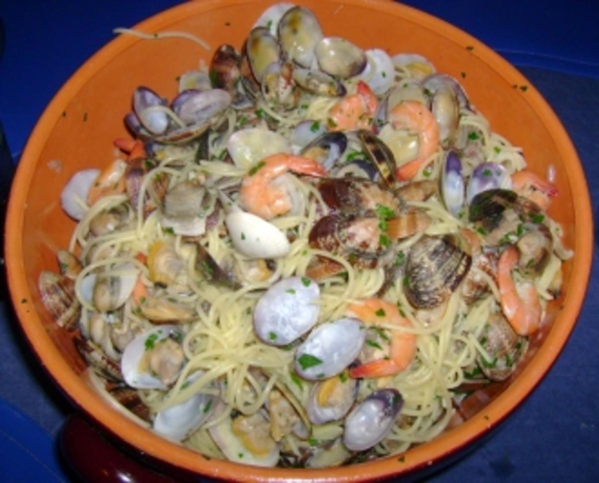 Pasta: Spaghettini mit Vongole und Garnelen - Rezept Gesendet von Kajo