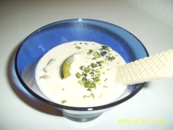 Rezept: Baileys - Eis auf Pflaumensalat Baileys - Eis auf Pflaumensalat - Rezept