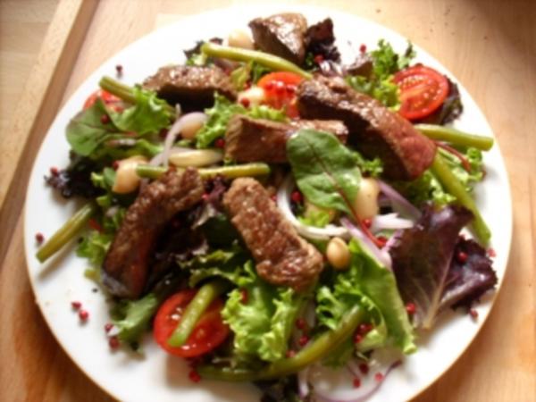 Schlemmersalat mit Rinderfiletstreifen - Rezept