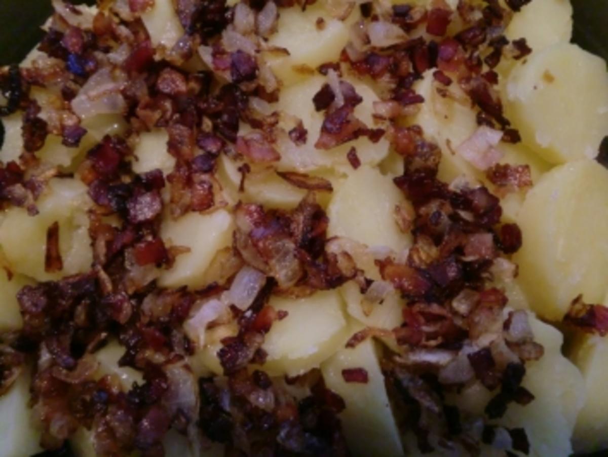 Mama Helga's warmer "Speckkartoffelsalat" - Rezept - Bild Nr. 11