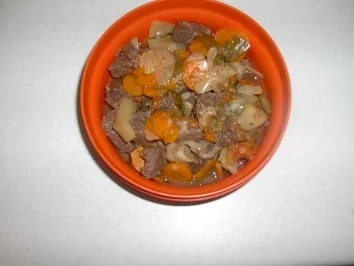 Rezept: Teufels - Gulasch Bild Nr. 2 Teufels - Gulasch - Rezept - Bild Nr. 2