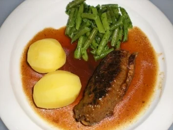 Rezept: FLEISCH: Rinderrouladen klassisch FLEISCH: Rinderrouladen klassisch - Rezept