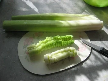 Fruchtiger Eier-Lauch-Salat - Rezept - Bild Nr. 3