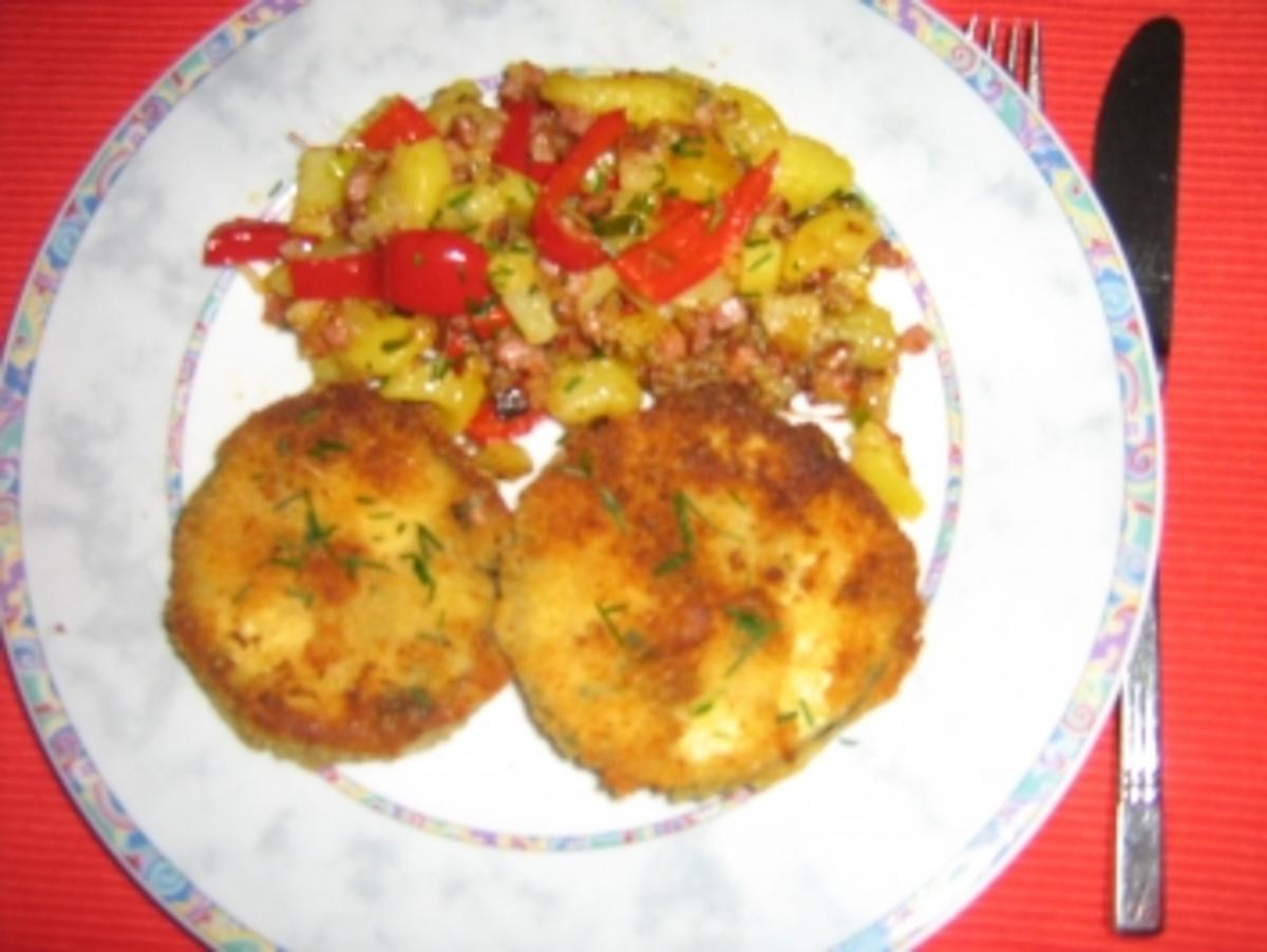 Auberginentaler mit Paprika-Bratkartoffeln - Rezept