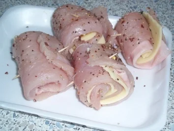 Rezept: !!!Gefüllte Putenröllchen!!! mit Gemüse Bild Nr. 3 !!!Gefüllte Putenröllchen!!! mit Gemüse - Rezept - Bild Nr. 3