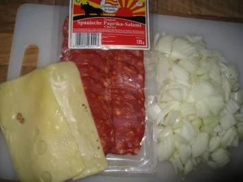 Rezept: Blech Pizza einfach & sehr lecker Bild Nr. 7 Blech Pizza einfach & sehr lecker - Rezept - Bild Nr. 7