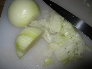 Rezept: Frische Bratwurst auf Spitzkohl in Rahm & Salzkartoffel Bild Nr. 5 Frische Bratwurst auf Spitzkohl in Rahm & Salzkartoffel - Rezept - Bild Nr. 5