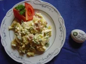 Rezept: Anne´s "Rustikaler Kartoffelsalat" mit Bacon und Röstzwiebeln Anne´s "Rustikaler Kartoffelsalat" mit Bacon und Röstzwiebeln - Rezept