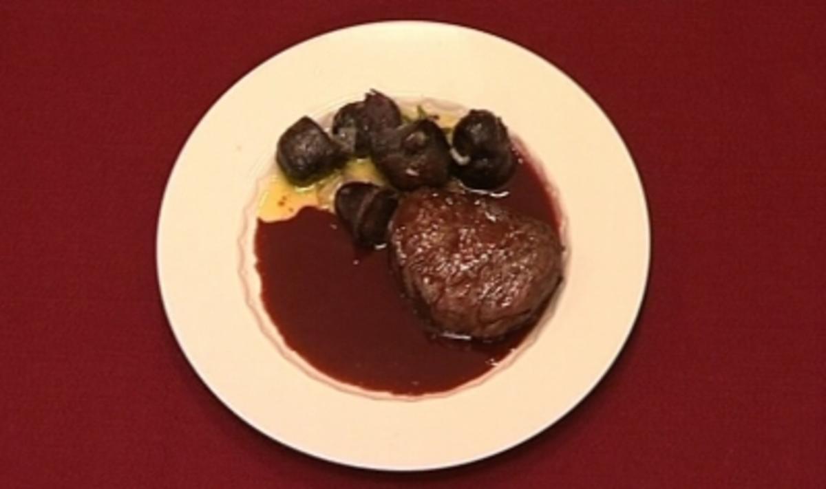 Steak mit Tomatensalat (Raúl Richter) - Rezept Eingereicht von Das
perfekte Promi Dinner