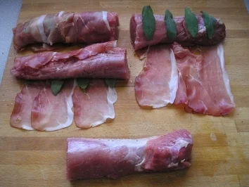 Rezept: Schwein/ Schweinefilet im Speckmantel Bild Nr. 3 Schwein/ Schweinefilet im Speckmantel - Rezept - Bild Nr. 3