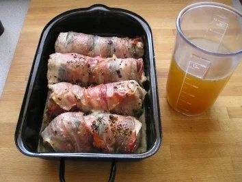 Rezept: Schwein/ Schweinefilet im Speckmantel Bild Nr. 5 Schwein/ Schweinefilet im Speckmantel - Rezept - Bild Nr. 5