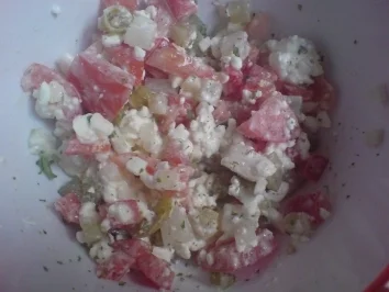 Rezept: Salat "Bunter Hüttenkäse-Salat" Salat "Bunter Hüttenkäse-Salat" - Rezept