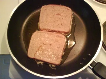 Rezept: Abendbrot: Arme Ritter mit Käse Bild Nr. 3 Abendbrot: Arme Ritter mit Käse - Rezept - Bild Nr. 3