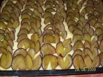 Rezept: Zwetschgenkuchen mit Baiser Bild Nr. 4 Zwetschgenkuchen mit Baiser - Rezept - Bild Nr. 4