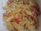 Hühnchen in fruchtiger Erdnuss-Curry-Soße - Rezept