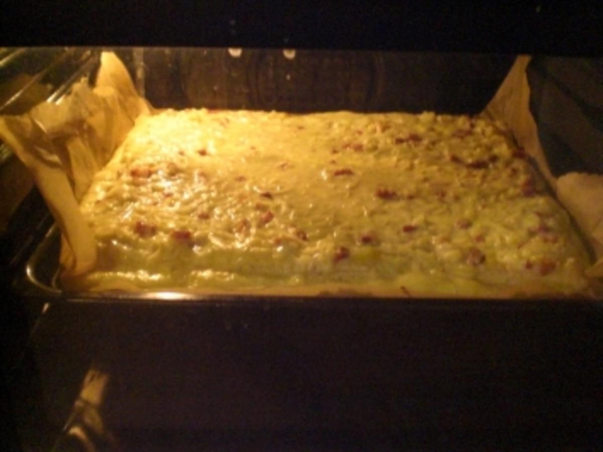 Schneller Zwiebelkuchen - einfach - 134 kcal/100g