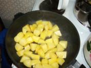 Rezept: Peschauri Gobi, aus Indien: Kartoffeln mit Blumenkohl Peschauri Gobi, aus Indien: Kartoffeln mit Blumenkohl - Rezept