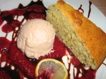 Haselnusskuchen mit Pflaumeneis - Rezept - Bild Nr. 3