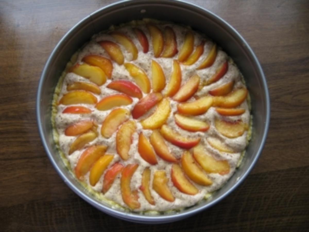 Pfirsich-Mandel-Torte - Rezept - Bild Nr. 3