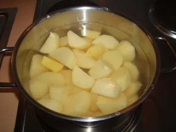 Kartoffelpüree mit Knoblauch - Rezept - Bild Nr. 3