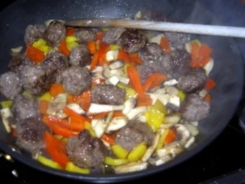 Pikante Hack-Gemüsepfanne - Rezept - Bild Nr. 4