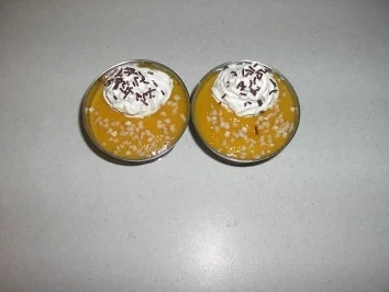 Rezept: Pfirsichpüree mit Mandeln Pfirsichpüree mit Mandeln - Rezept