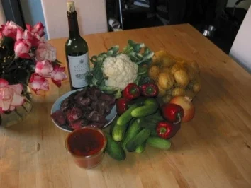 Rezept: Schmorgurkengulasch a la Karin Bild Nr. 2 Schmorgurkengulasch a la Karin - Rezept - Bild Nr. 2