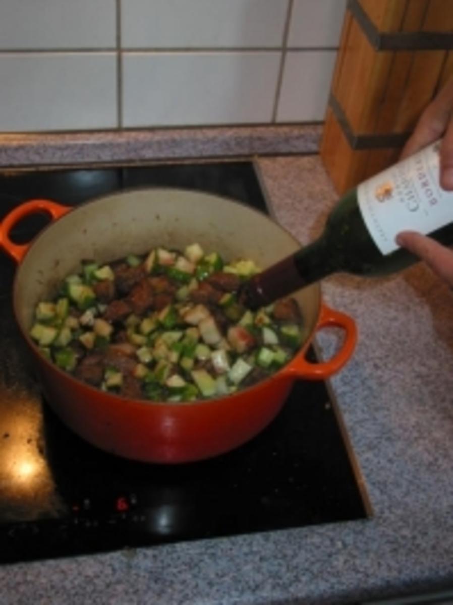 Schmorgurkengulasch a la Karin - Rezept - Bild Nr. 3