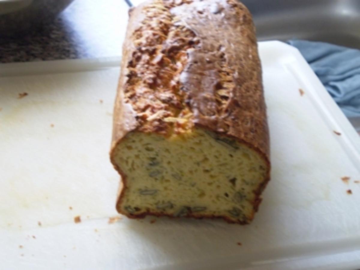 Zucchini-Apfel-Brot - Rezept - Bild Nr. 3