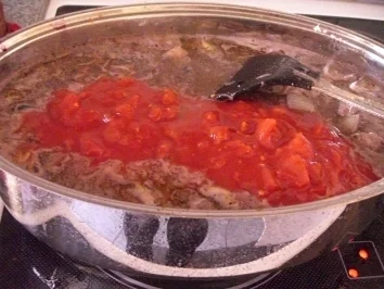 Zwiebelfleisch mit Kräutern und Oliven - Rezept - Bild Nr. 9