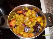 Dreierlei- Pflaumenkompott mit knusprigen Streuseln - Rezept