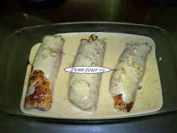 Gefüllte-Hähnchen Brustroulade  an Zwiebelweißweinsoße - Rezept - Bild Nr. 4