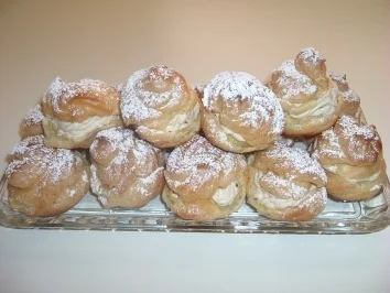 Rezept: TORTE: WINDBEUTEL MIT KAFFEE-CREME TORTE: WINDBEUTEL MIT KAFFEE-CREME - Rezept