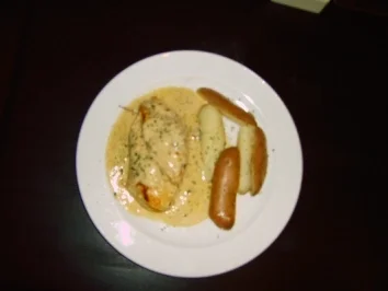 Hähnchenbrust, gefüllt, mit Salzkartoffeln - Rezept