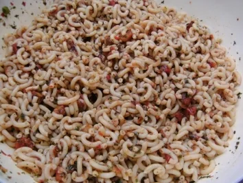 Rezept: Nudelsalat "Italy" Bild Nr. 3 Nudelsalat "Italy" - Rezept - Bild Nr. 3