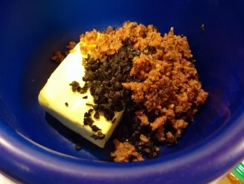 Tapa de Aceitunas y Anchoas - Rezept - Bild Nr. 3