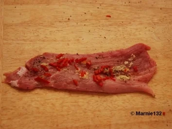 Rezept: Putenroulade -mal ganz anders- Bild Nr. 3 Putenroulade -mal ganz anders- - Rezept - Bild Nr. 3