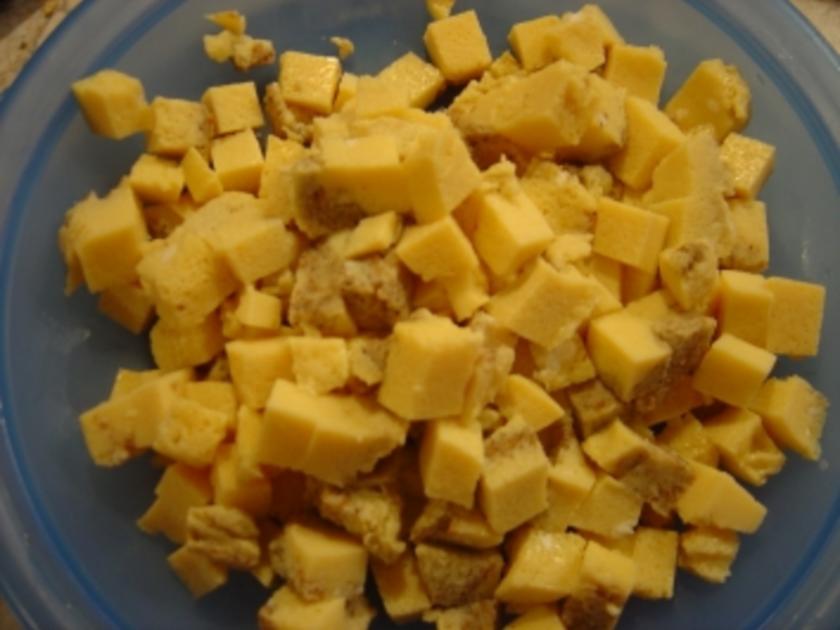 Sonntags Süppchen mit Rindfleisch und Eierstich - 252 kcal/100g