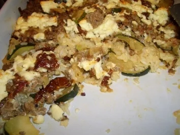 Rezept: Hack-Zucchini-Auflauf Bild Nr. 2 Hack-Zucchini-Auflauf - Rezept - Bild Nr. 2