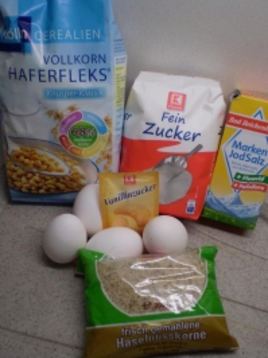 Bilder für Knusprige Nuss-Makronen - Rezept