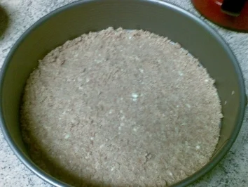 Rezept: Amaretti-Eissplittertorte Bild Nr. 3 Amaretti-Eissplittertorte - Rezept - Bild Nr. 3