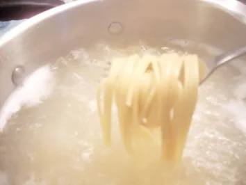 Rezept: Spagetti mit Gemüsesauce Bild Nr. 2 Spagetti mit Gemüsesauce - Rezept - Bild Nr. 2