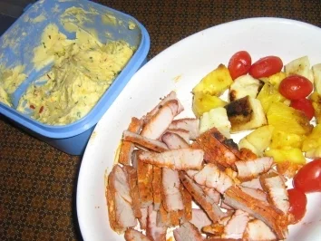 Gebratene Nudeln mit Käse, Ananas und Steak - Rezept - Bild Nr. 2