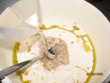 Mega Hefeteig z.B. für Pizza oder gefüllte Taschen - Rezept - Bild Nr. 4