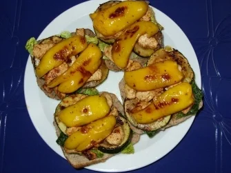 Abendbrötchen mit Gemüse und Putenstreifen - Rezept - Bild Nr. 7