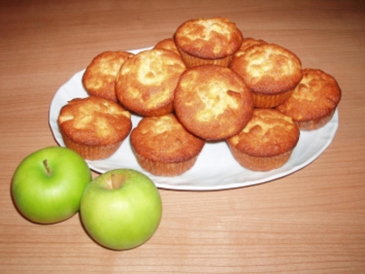 Apfel-Marzipan-Muffins - Rezept mit Bild - kochbar.de
